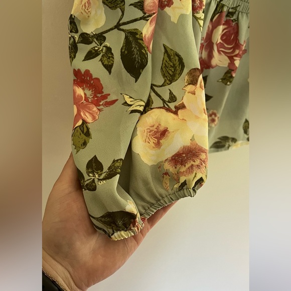 Top - Picture 6 of 7